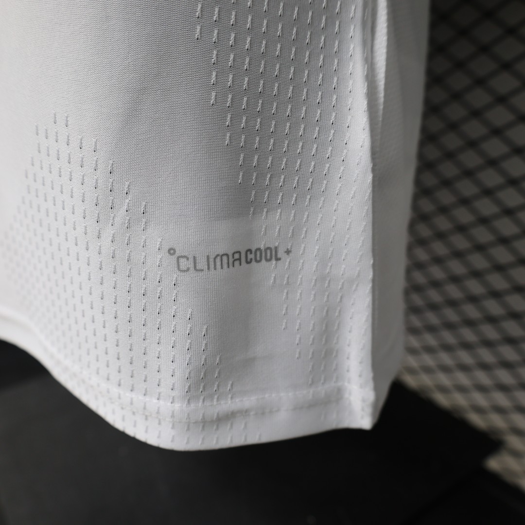 Royal West - Image 4